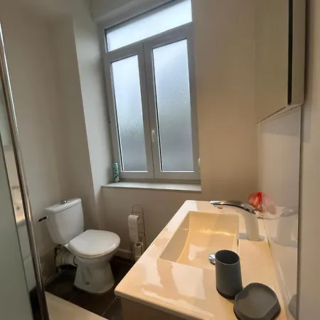 Poppy-ideally Located, Next Station,gd Palais&city *