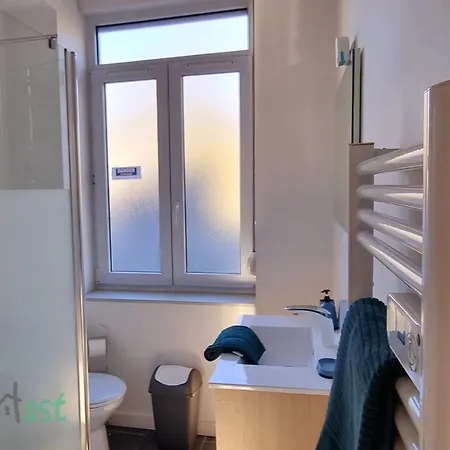 Poppy-ideally Located, Next Station,gd Palais&city *